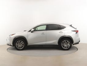 Lexus NX - 2015