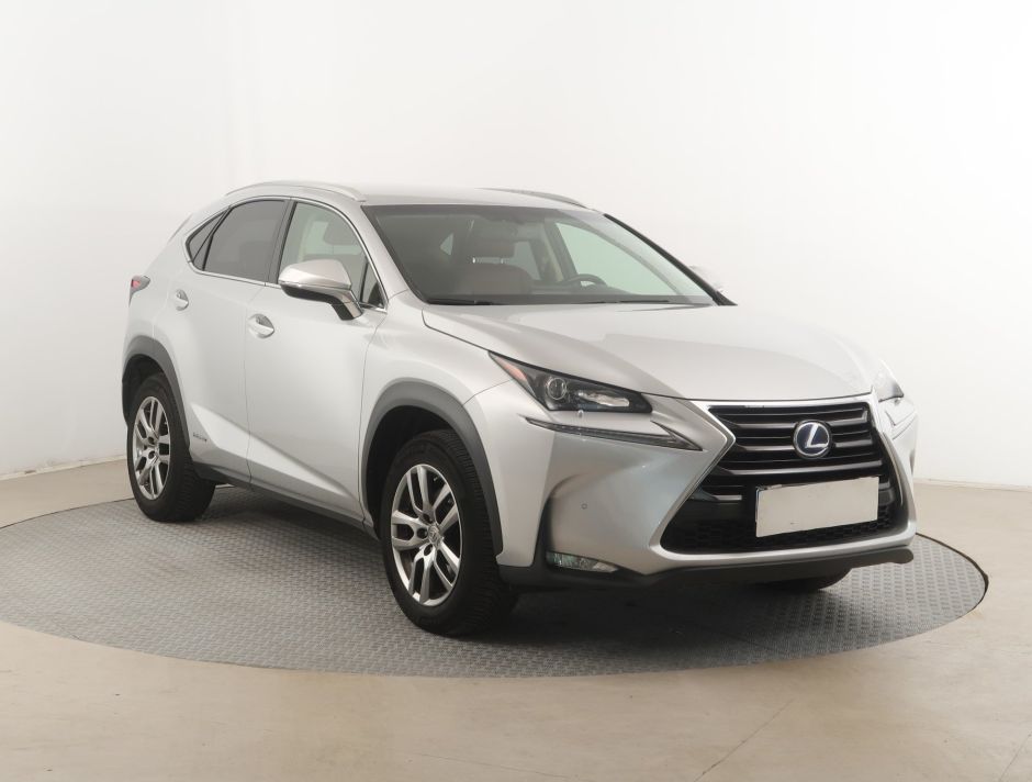 Lexus NX - 2015