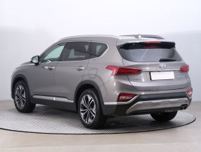 Hyundai Santa Fe - 2020