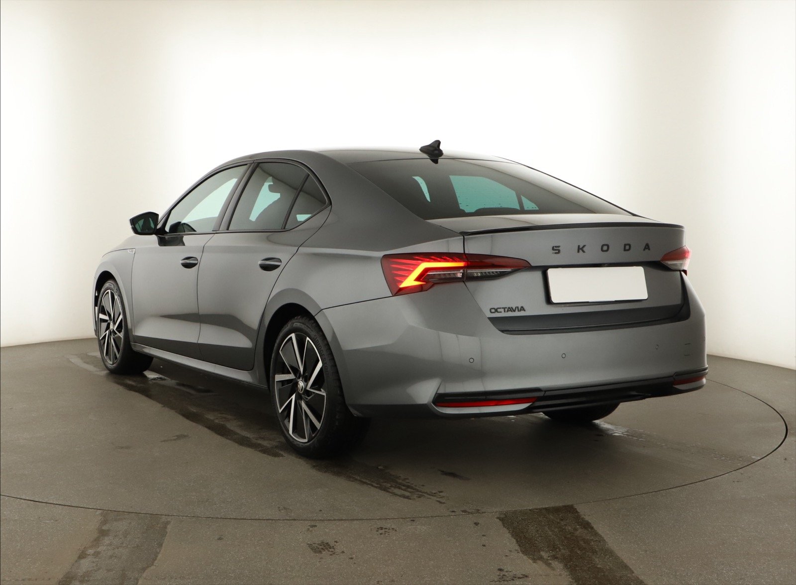 Škoda Octavia - 2024