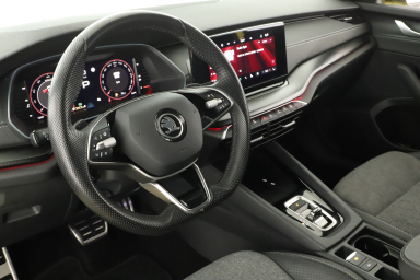 Škoda Octavia - 2024