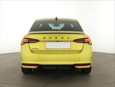 Škoda Octavia - 2024