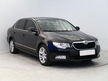 Škoda Superb, 2011