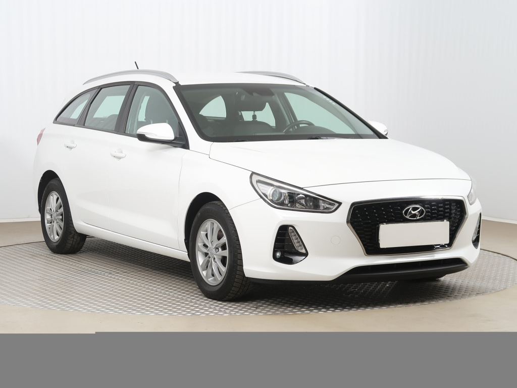 Hyundai i30, 2017, 1.0 T-GDI, 88kW