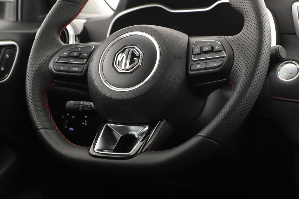 MG ZS SUV