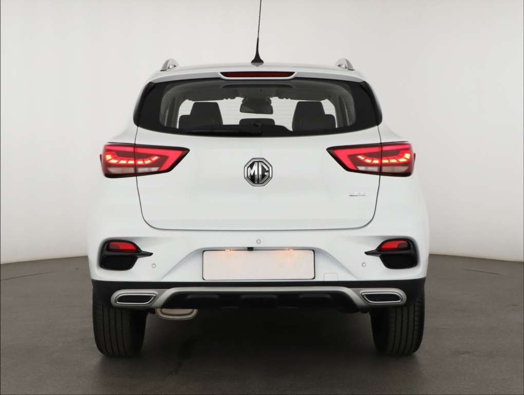 MG ZS SUV
