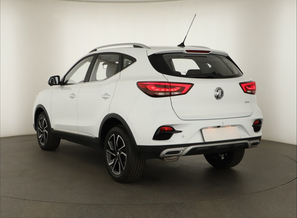 MG ZS SUV