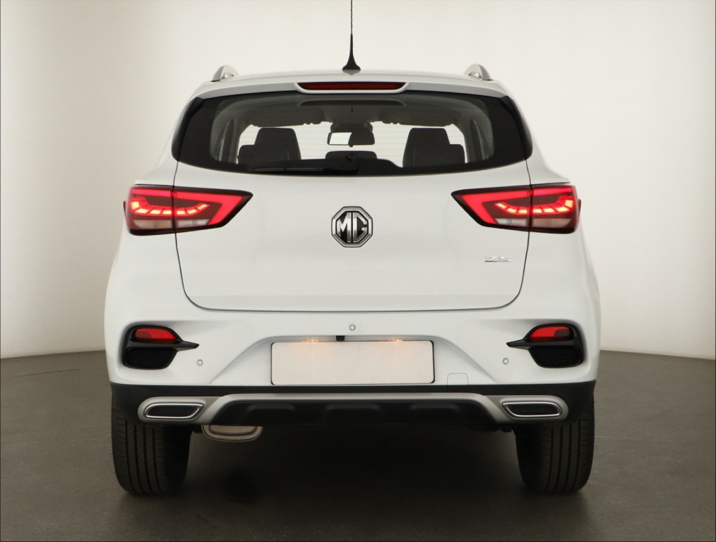 MG ZS SUV