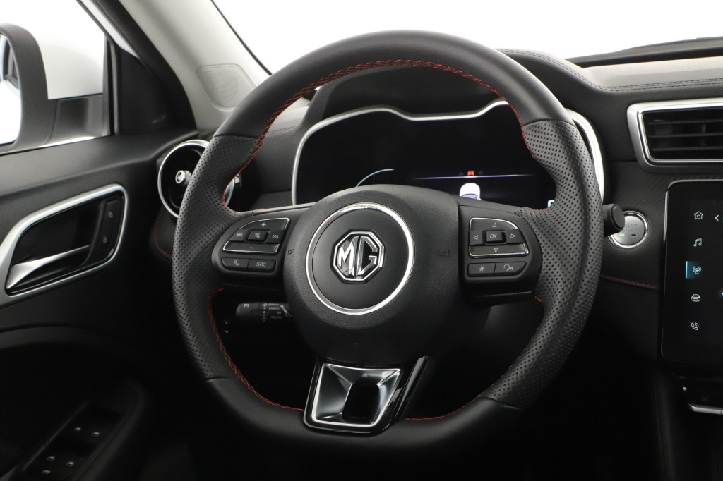 MG ZS SUV