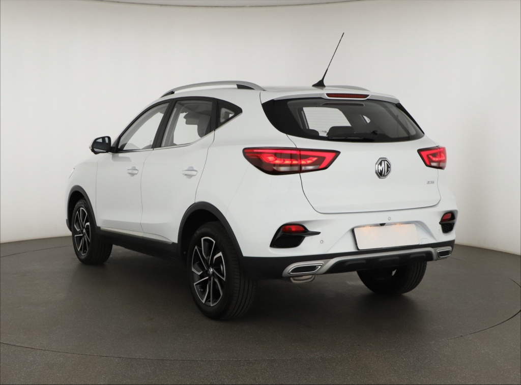 MG ZS SUV