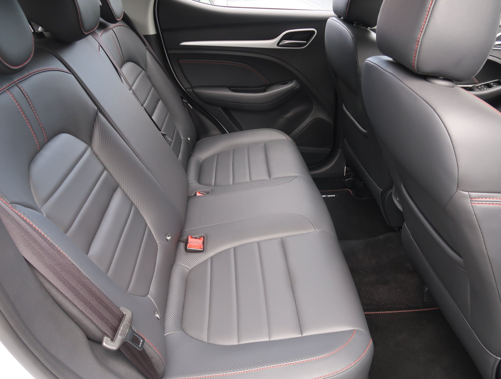 MG ZS SUV