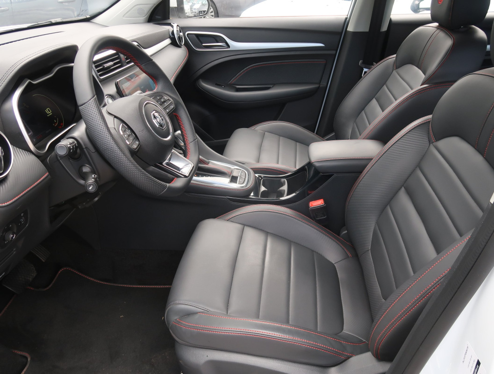 MG ZS SUV