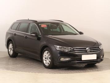 Volkswagen Passat, 2021