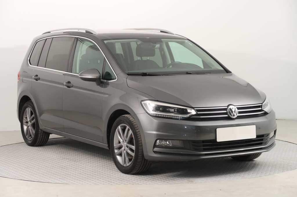 Volkswagen Touran, 2020, 1.5 TSI, 110kW