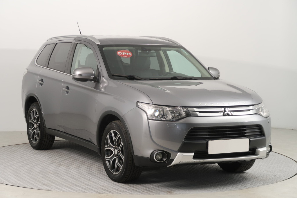 Mitsubishi Outlander, 2015, 2.2 DI-D, 110kW, 4x4