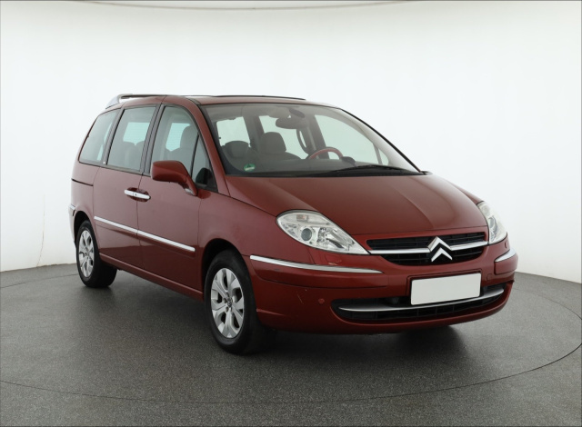 Citroen C8