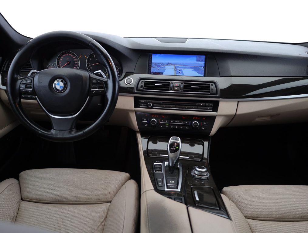 BMW 5, 2010, 523i, 150kW