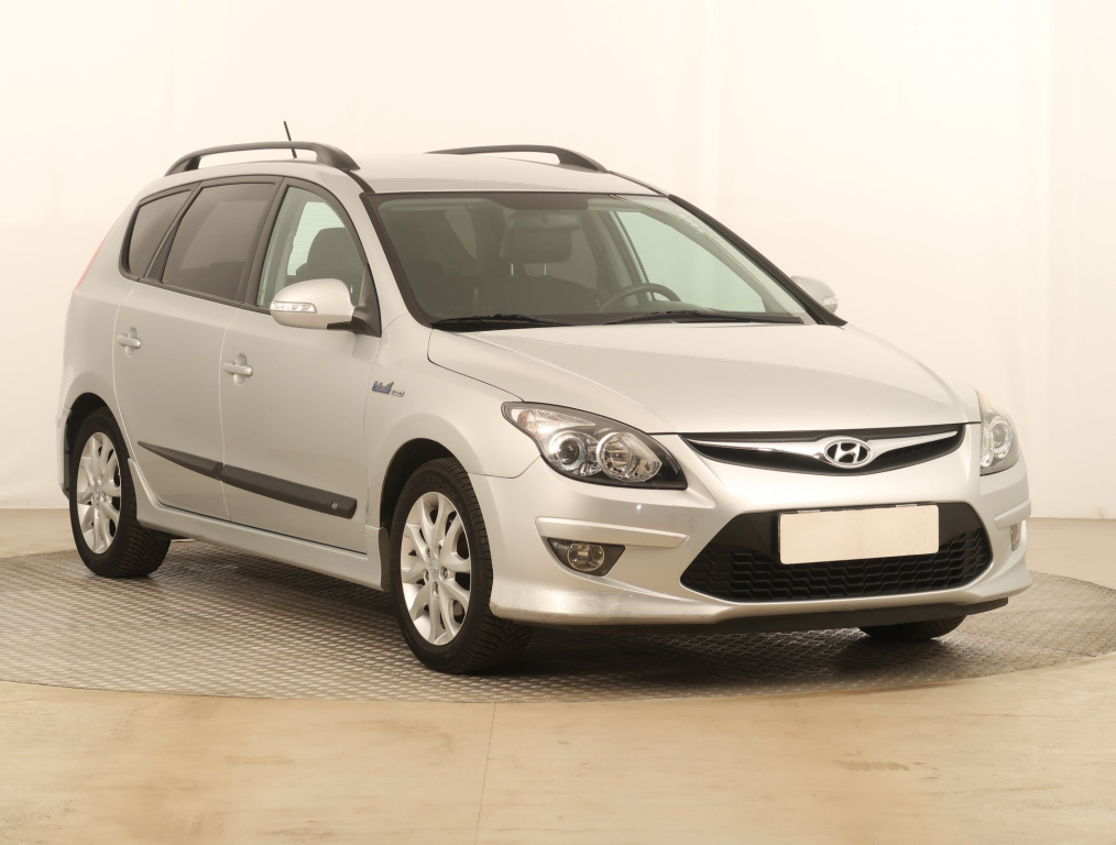 Hyundai i30, 2011, 1.4 CVVT, 80kW