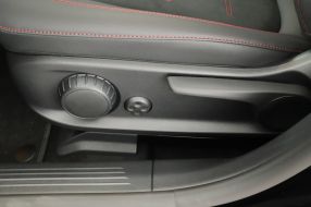 Mercedes-Benz CLA - 2024
