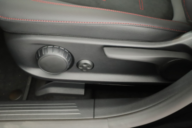Mercedes-Benz CLA - 2024