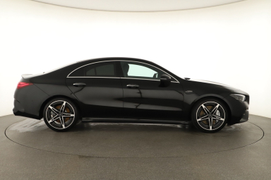 Mercedes-Benz CLA - 2024