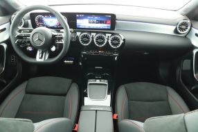 Mercedes-Benz CLA - 2024
