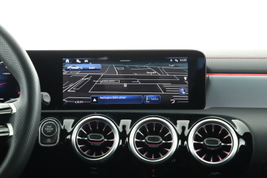 Mercedes-Benz CLA - 2024