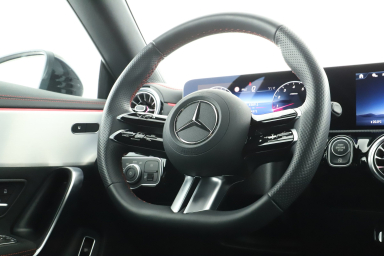 Mercedes-Benz CLA - 2024