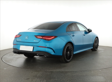Mercedes-Benz CLA - 2024