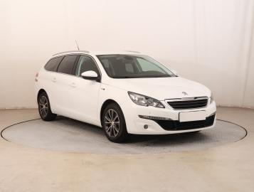 Peugeot 308 2015