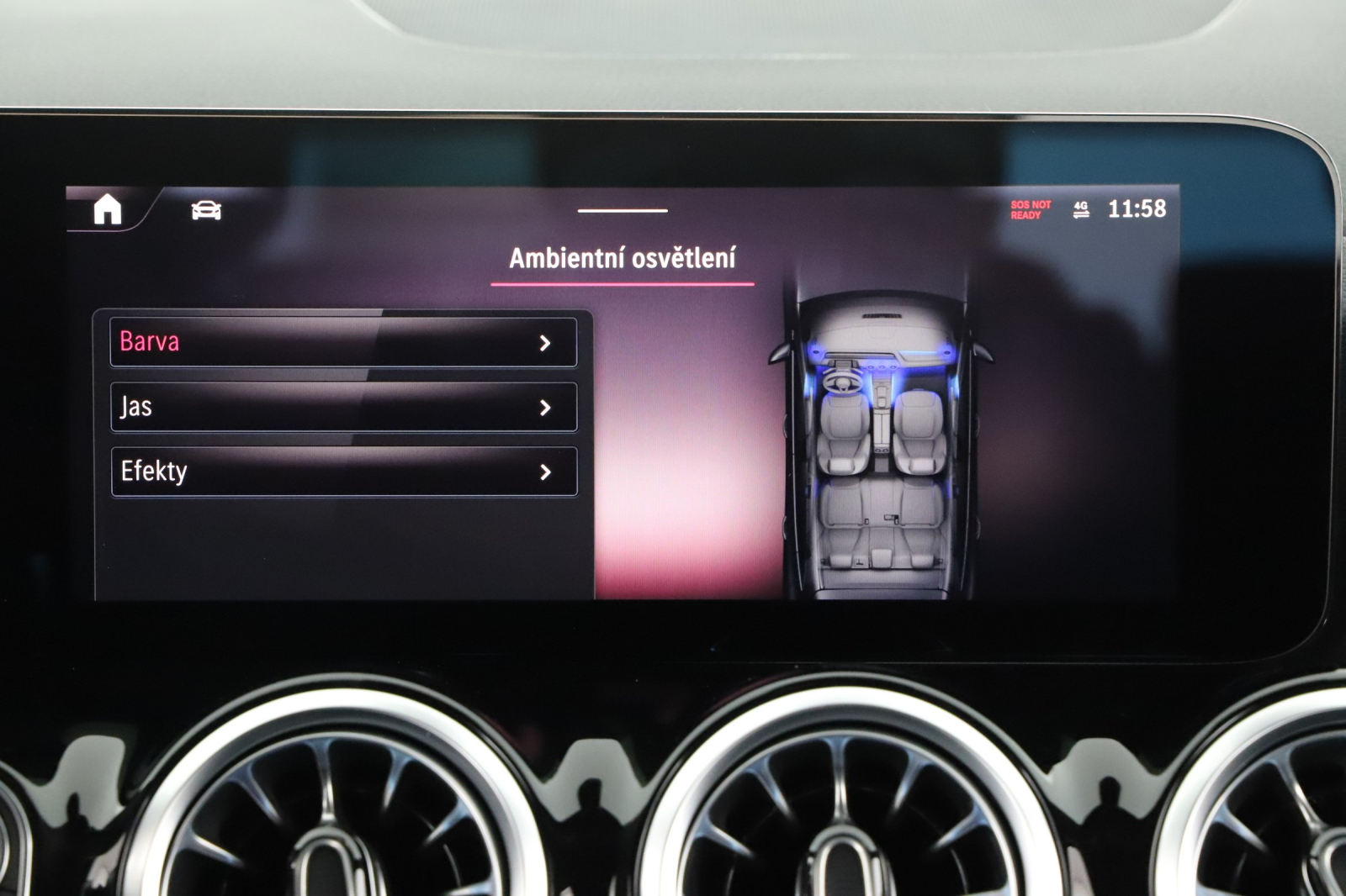 Mercedes-Benz GLA - 2024