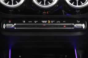 Mercedes-Benz GLA - 2024