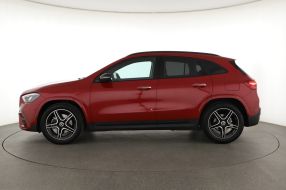 Mercedes-Benz GLA - 2024