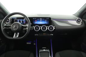 Mercedes-Benz GLA - 2024