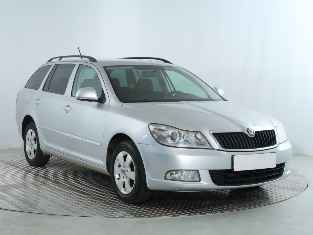 Škoda Octavia, 2011, 1.6 TDI, 77kW