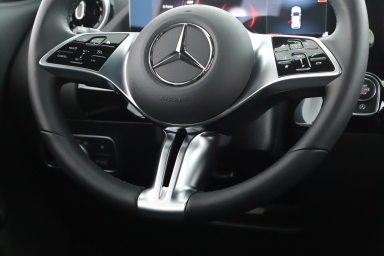 Mercedes-Benz GLA - 2024