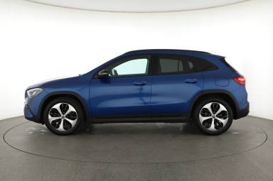 Mercedes-Benz GLA - 2024