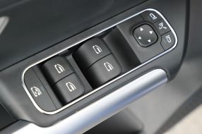 Mercedes-Benz GLA - 2024