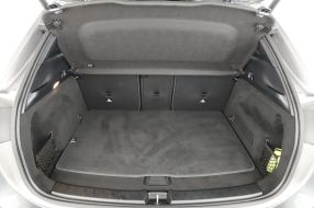 Mercedes-Benz GLA - 2024