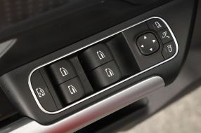 Mercedes-Benz GLA - 2024