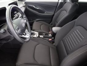 Hyundai i30 - 2025