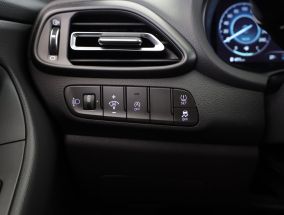 Hyundai i30 - 2025