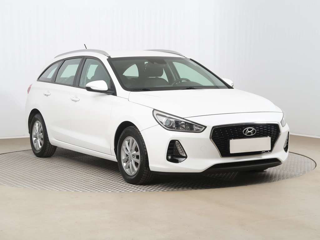 Hyundai i30, 2017, 1.0 T-GDI, 88kW