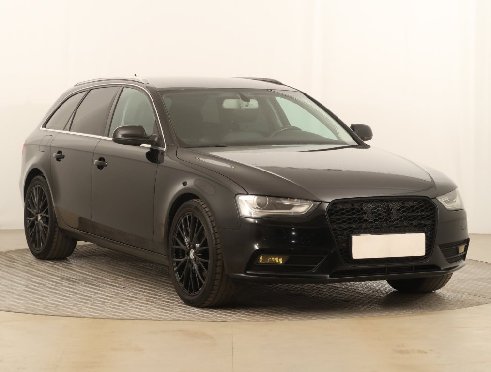 Audi A4, 2012, 2.0 TDI, 105kW