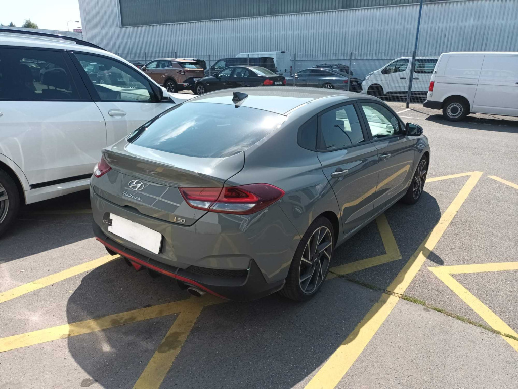 Hyundai i30 Fastback, 2022, 1.5 T-GDI MHEV, 118kW