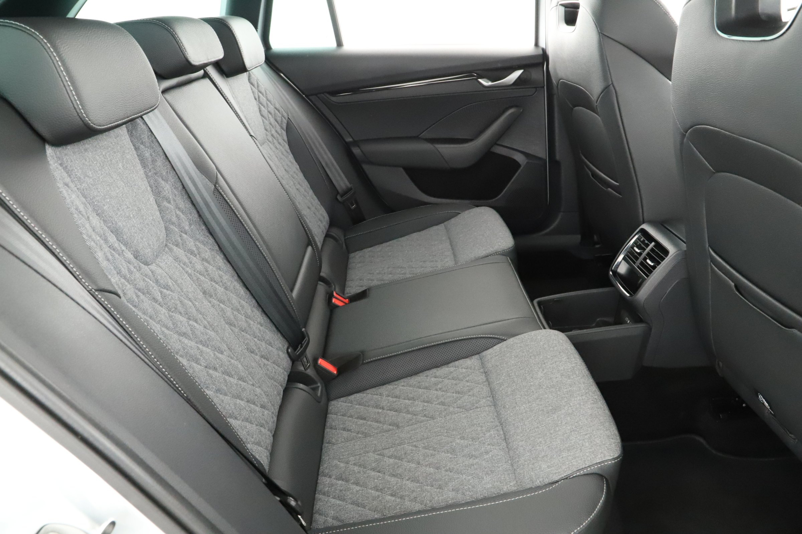 Škoda Octavia - 2024