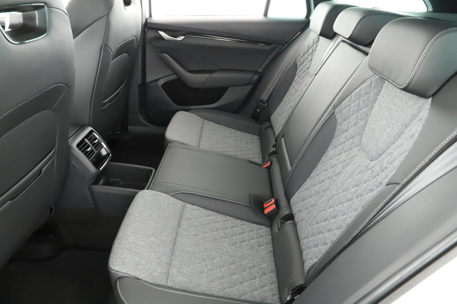 Škoda Octavia - 2024