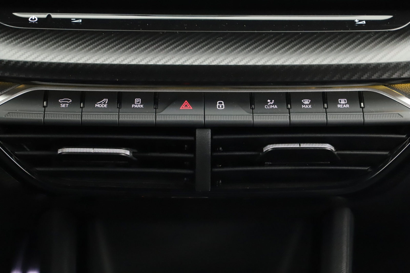 Škoda Octavia - 2024