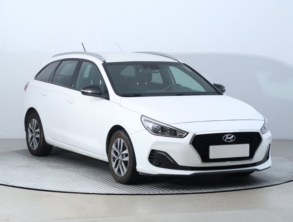 Hyundai i30, 2018, 1.0 T-GDI, 88kW