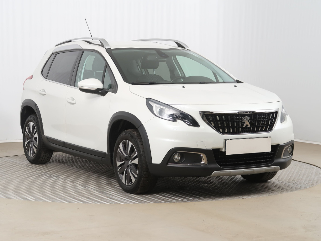 Peugeot 2008, 2018, 1.2 PureTech, 96kW